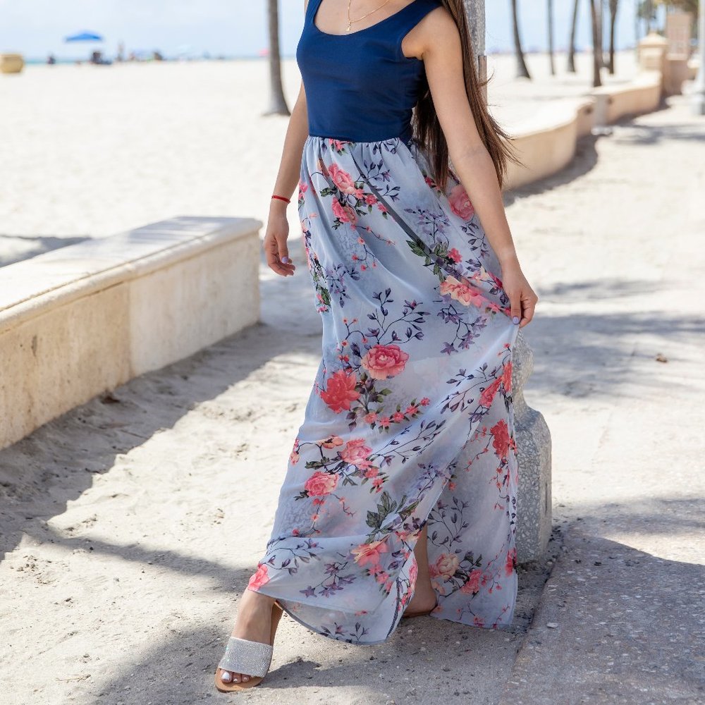 Gently Used Mia+Tess Maxi Dress Size S